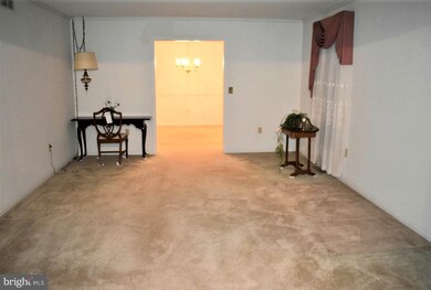 101 Tracy Cir, Laurel, DE 19956 - photo 2