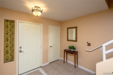 Front/back door with til entry