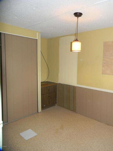 bedroom #1