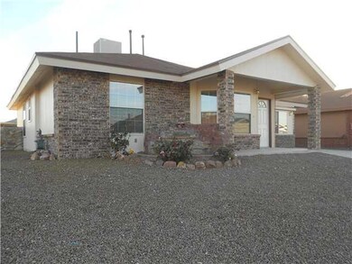 14368 Cocotitlan Dr, Horizon City, TX 79928 - photo 4