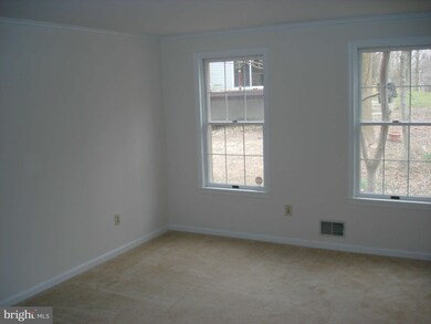 7410 Weather Worn Way, Columbia, MD 21046 - photo 2