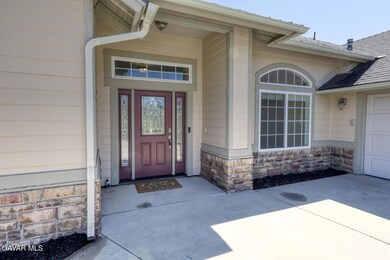 24500 Jacaranda Dr, Tehachapi, CA 93561 - photo 4