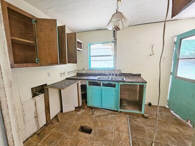 106 Pinecrest Dr, Americus, GA 31709 - photo 7