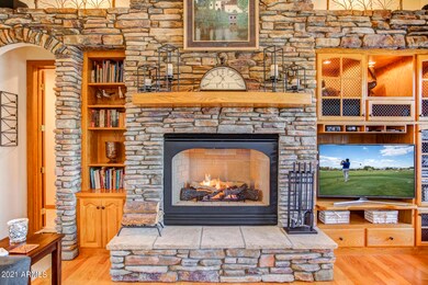 Living Room (3)