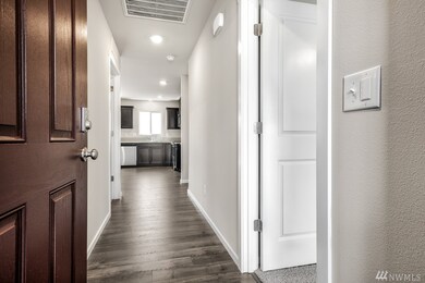 10716 183rd St E unit 471, Puyallup, WA 98374 - photo 2