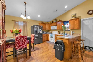 3801 Terrace Ave, Saint Joseph, MO 64504 - photo 7