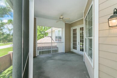Screened balcony