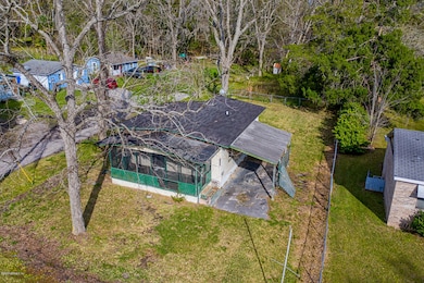 5921 Jammes Rd, Jacksonville, FL 32244 - photo 4