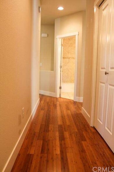 Hallway from living room and entry to bedrooms, ha