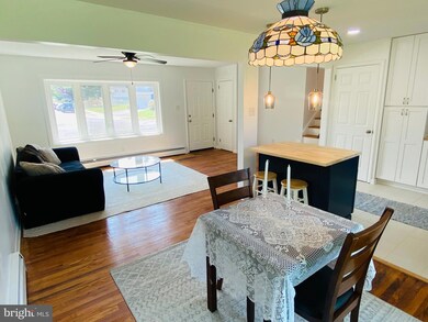 2647 Emerson Ave, Reading, PA 19608 - photo 4