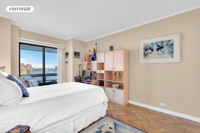 Promenade Condominiums unit 19D, New York, NY 10021 - photo 2