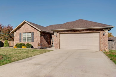 2447 E High Ridge Rd, Republic, MO 65738 - photo 2