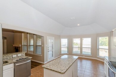 2226 Taylor Dr, Weatherford, TX 76087 - photo 3