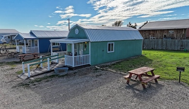 647 E 1st St, Lucas, KS 67648 - photo 7