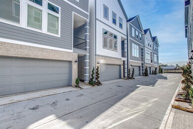 622 E Janisch Rd unit D, Houston, TX 77022 - photo 2