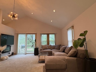 160 Inverness Ct unit A, Elk Grove Village, IL 60007 - photo 3