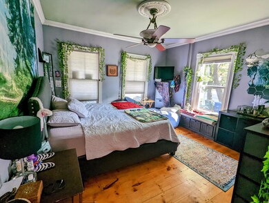 1st floor bedroom2