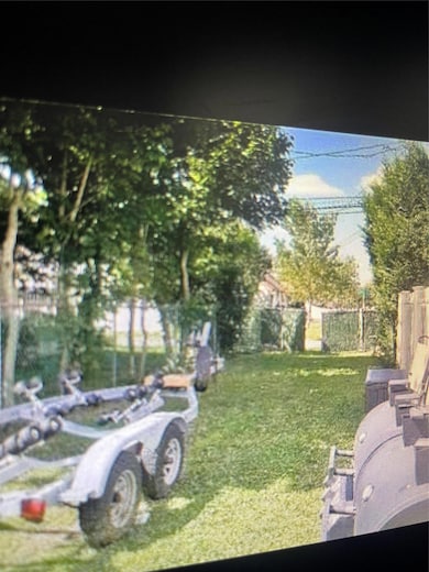 50 Inlet Dr, Lindenhurst, NY 11757 - photo 2