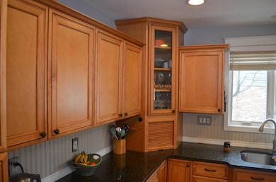 3629 Frederick Dr, Ann Arbor, MI 48105 - photo 4