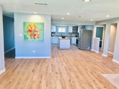 1726 W Elm St, Denison, TX 75020 - photo 2