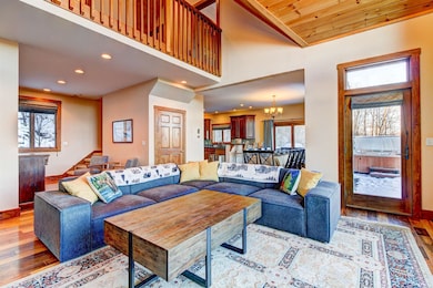 166 Woods Rd W, Ludlow, VT 05149 - photo 7