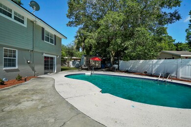 1006 Timber Ln, Jacksonville, FL 32211 - photo 4