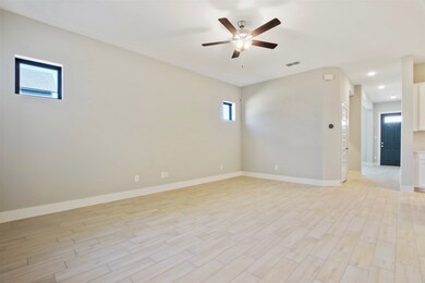 28742 Shoalhaven Ct, Fulshear, TX 77441 - photo 6