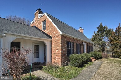 8002 Glendale Ct, Frederick, MD 21702 - photo 4