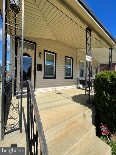 7920 Craig St, Philadelphia, PA 19136 - photo 2