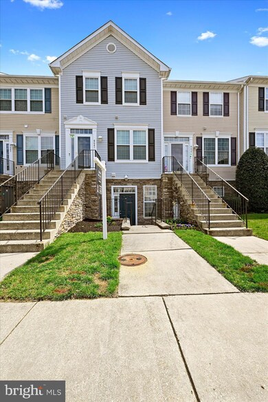 8643 Willow Leaf Ln, Odenton, MD 21113 - photo 3