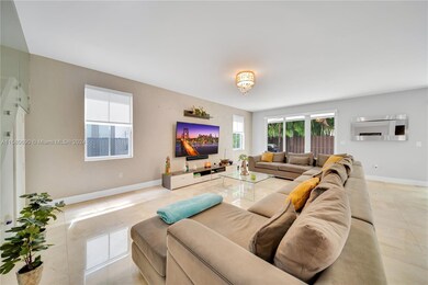 10570 NW 69th Terrace, Doral, FL 33178 - photo 6