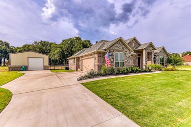 143 Lavender Ln, Springtown, TX 76082 - photo 3