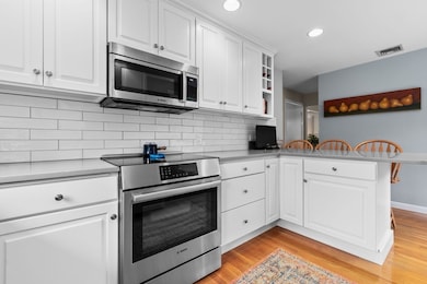 79 Topsfield Rd, Wenham, MA 01984 - photo 7