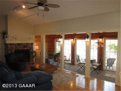 303 Carlos Darling Dr NE, Alexandria, MN 56308 - photo 3