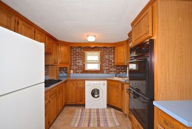 17 Marianna St, South Dartmouth, MA 02748 - photo 6