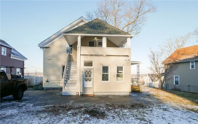 36 Cottage St, Woonsocket, RI 02895 - photo 5