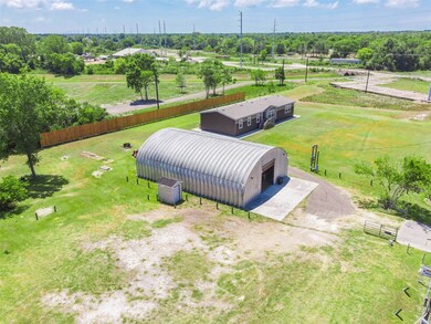 1920 Algoa Friendswood Rd, Alvin, TX 77511 - photo 5