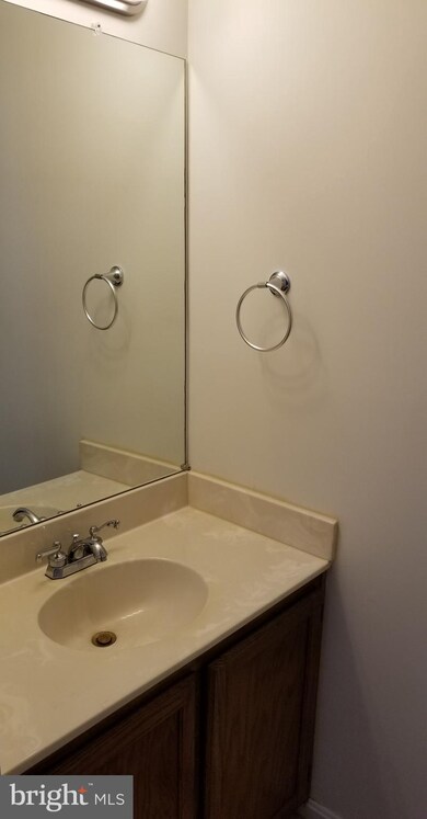 3539 Cherry Hill Ct, Beltsville, MD 20705 - photo 3