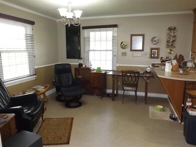 Large dining area in the kitchen.