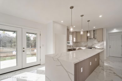 2641 Yellowstone Dr, Blakeslee, PA 18610 - photo 7