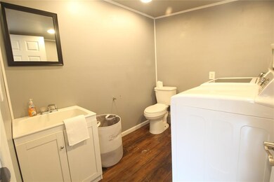 103 Main St, Center Point, IA 52213 - photo 7