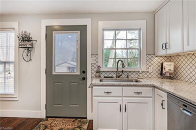 4968 Ridgeview Rd, High Point, NC 27263 - photo 4