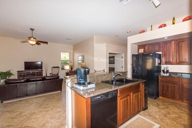 04 Kitchen