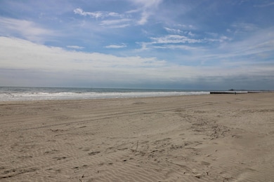 716 E Arctic Ave, Folly Beach, SC 29439 - photo 6