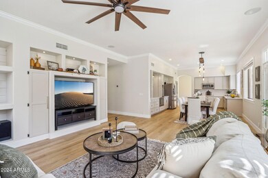 E Hearne Way-011