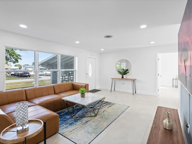 6340 Coolidge St, Hollywood, FL 33024 - photo 5