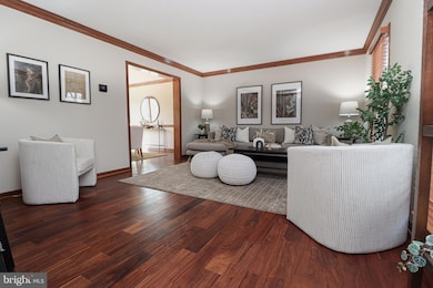 8400 Early Bud Way, Laurel, MD 20723 - photo 2