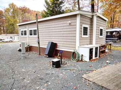 130 Black Cherry Dr, Milford, PA 18337 - photo 4