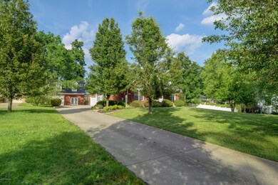 215 Wilkerson Dr, Mount Washington, KY 40047 - photo 3