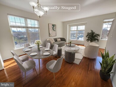 42850 Smallwood Terrace, Chantilly, VA 20152 - photo 2